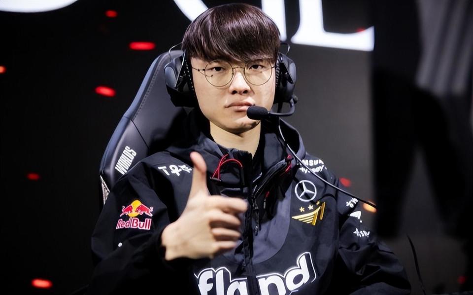 ZIKA ：（我们）已经这么烂了不能再烂下去了