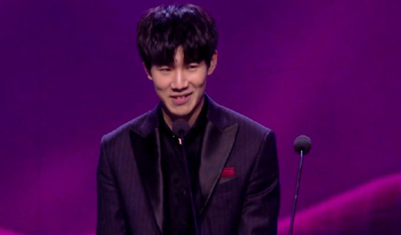 T1成为LCK春季赛首支晋级季后赛的队伍