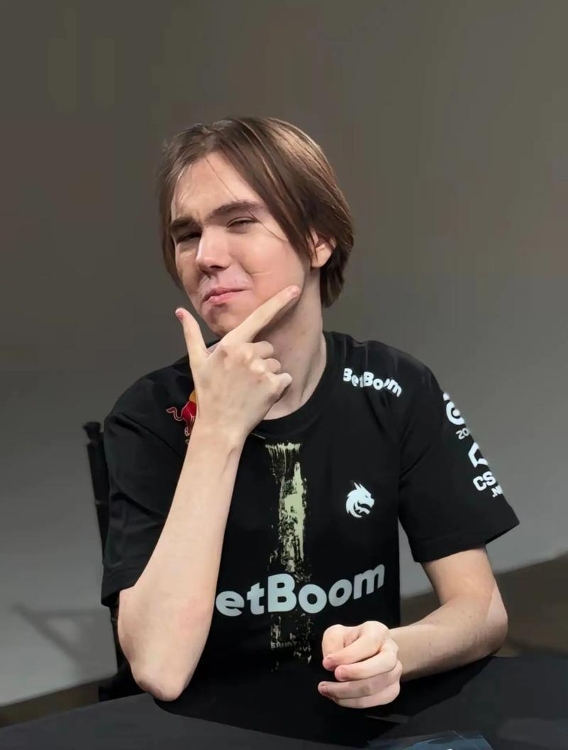 ISSAA 离开了 JiJieHao