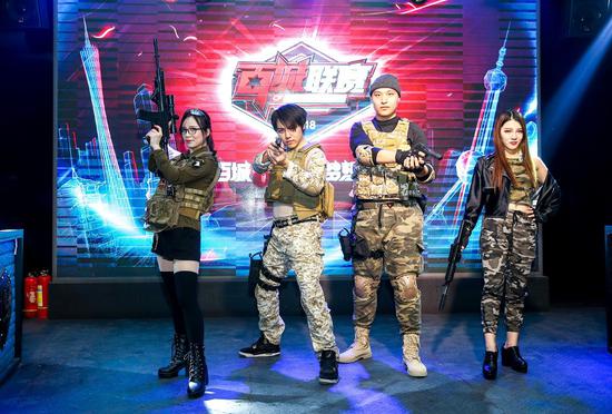 年末好戏开场，WE、LGD、RNG、EDG四支LPL战队齐聚虎牙梦想杯！