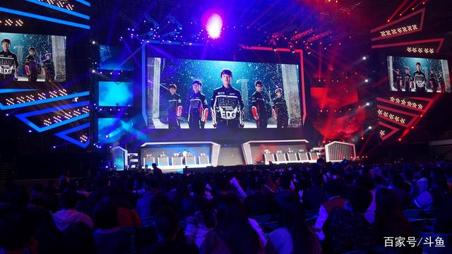 EDG频繁暂停的原因找到了！阿布透露：非硬件问题，是软件问题