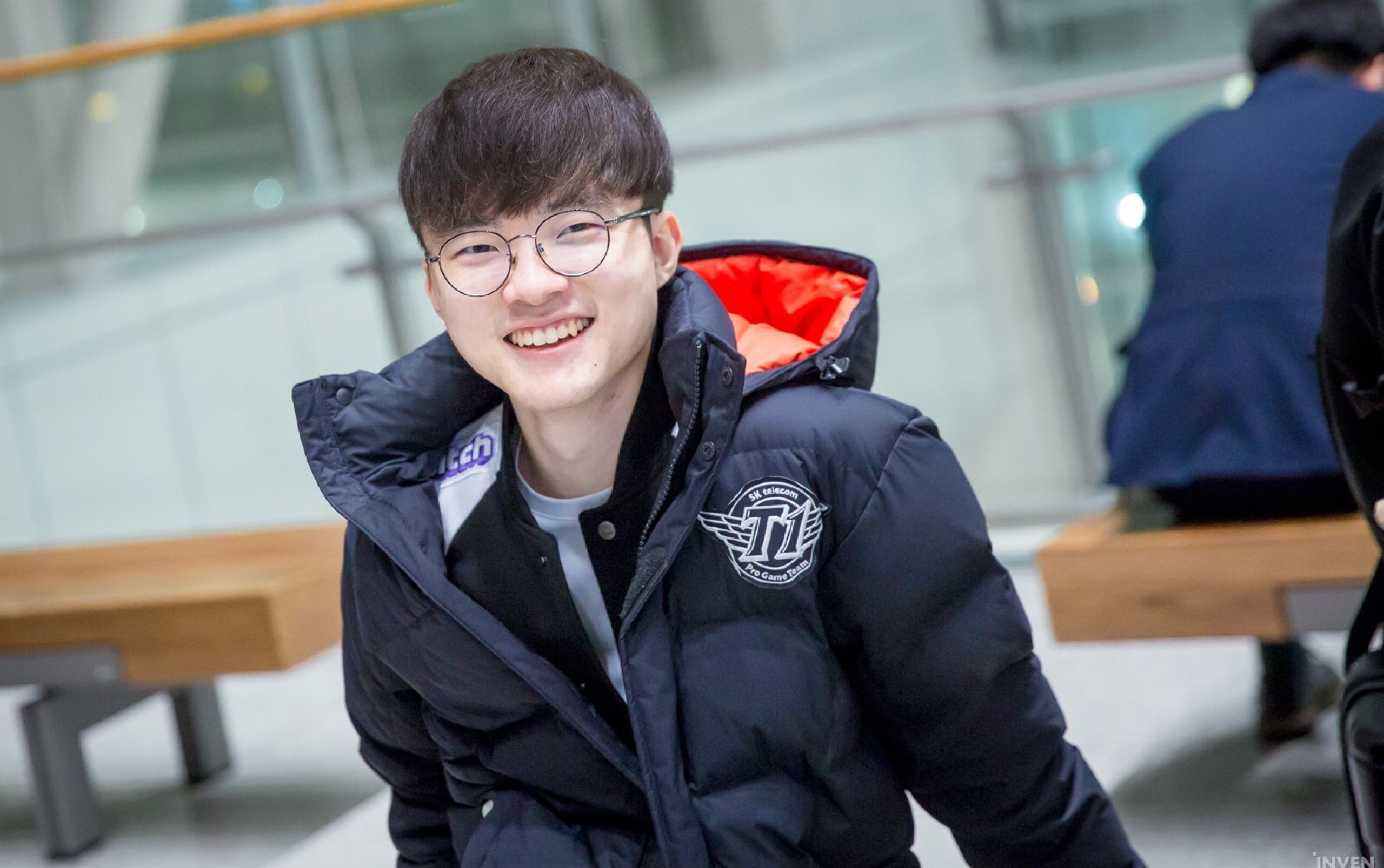 LCK决赛今日开打，次级联赛T1二队夺冠